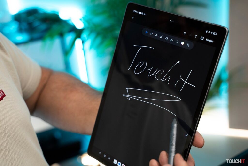Lenovo Idea Tab Plus