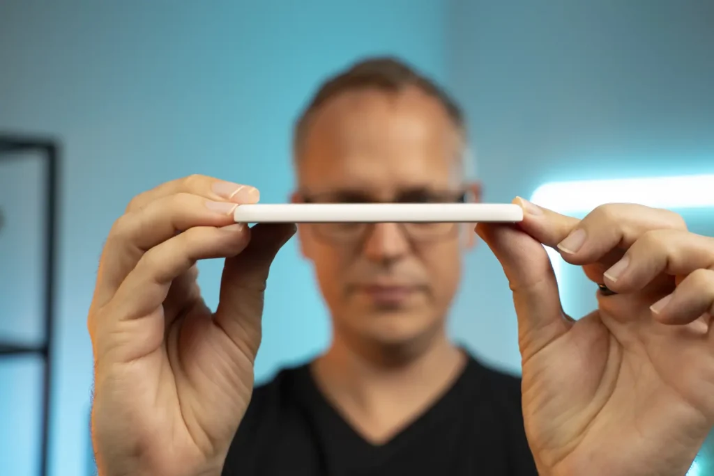 iPhone Air MagSafe Battery