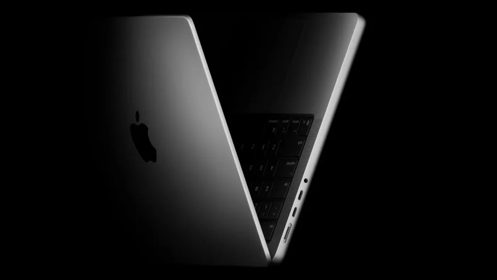 MacBook Pro (M5)