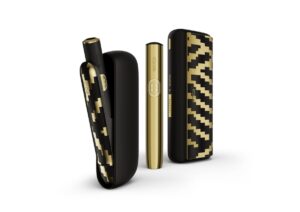 IQOS ILUMA i x Seletti