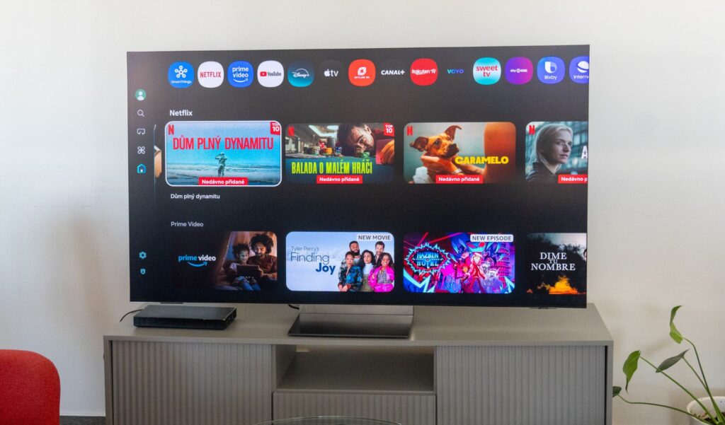 Samsung NeoQLED QN990F