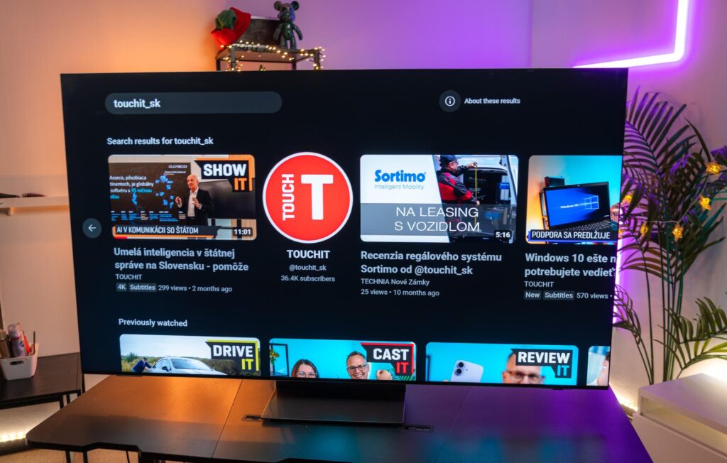 Samsung NeoQLED QN990F