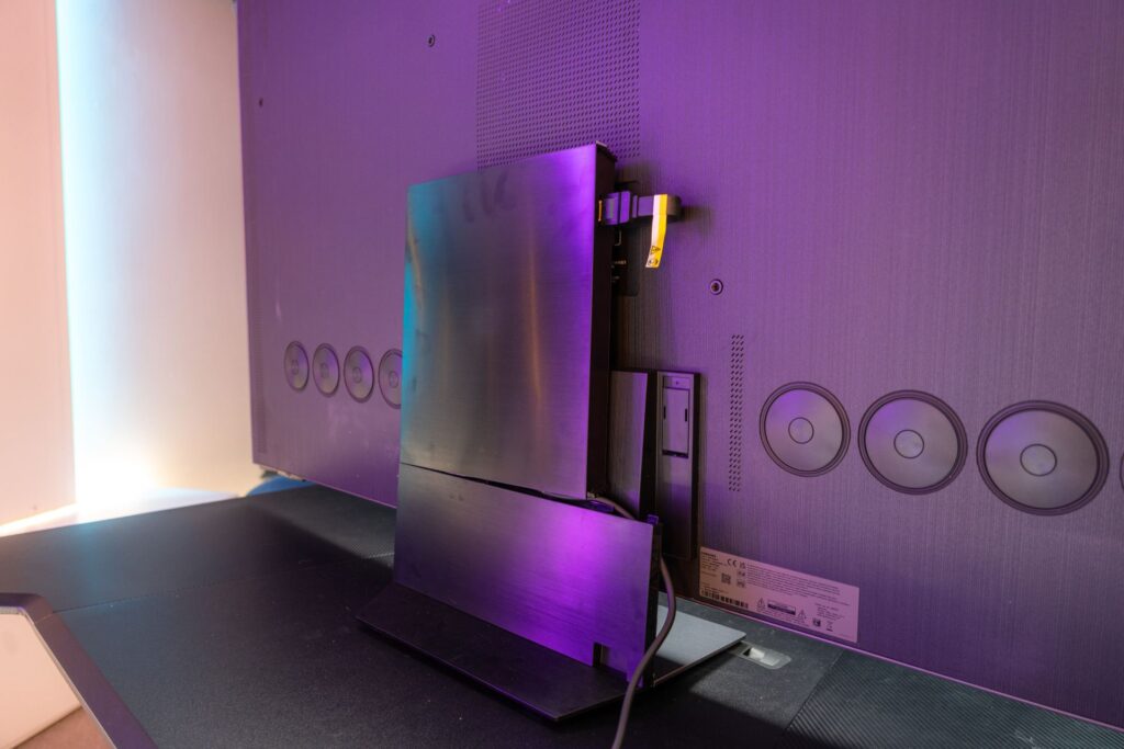 Samsung NeoQLED QN990F