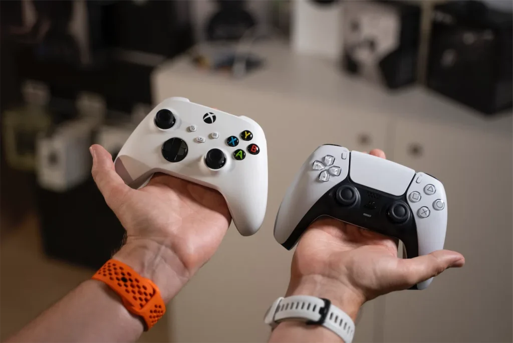 Kúpiť si PlayStation alebo Xbox? Ktorú konzolu si vybrať?