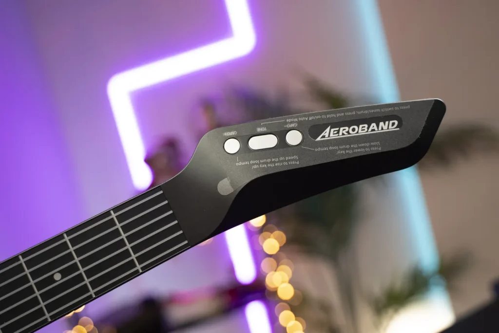 Smart Gitara AeroBand Guitar