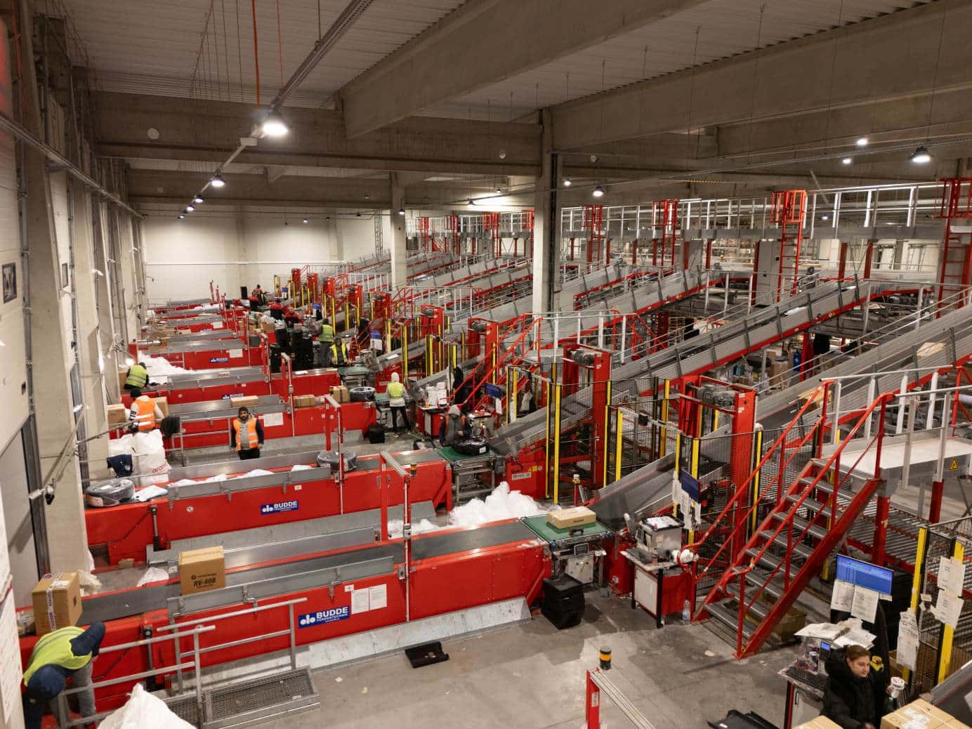 Takto funguje doručovanie balíka kuriérmi v DPD