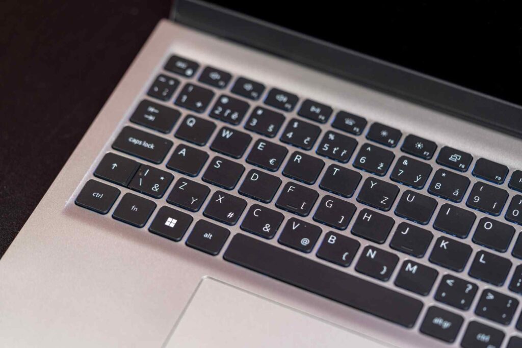 Dell Pro 15 Essential