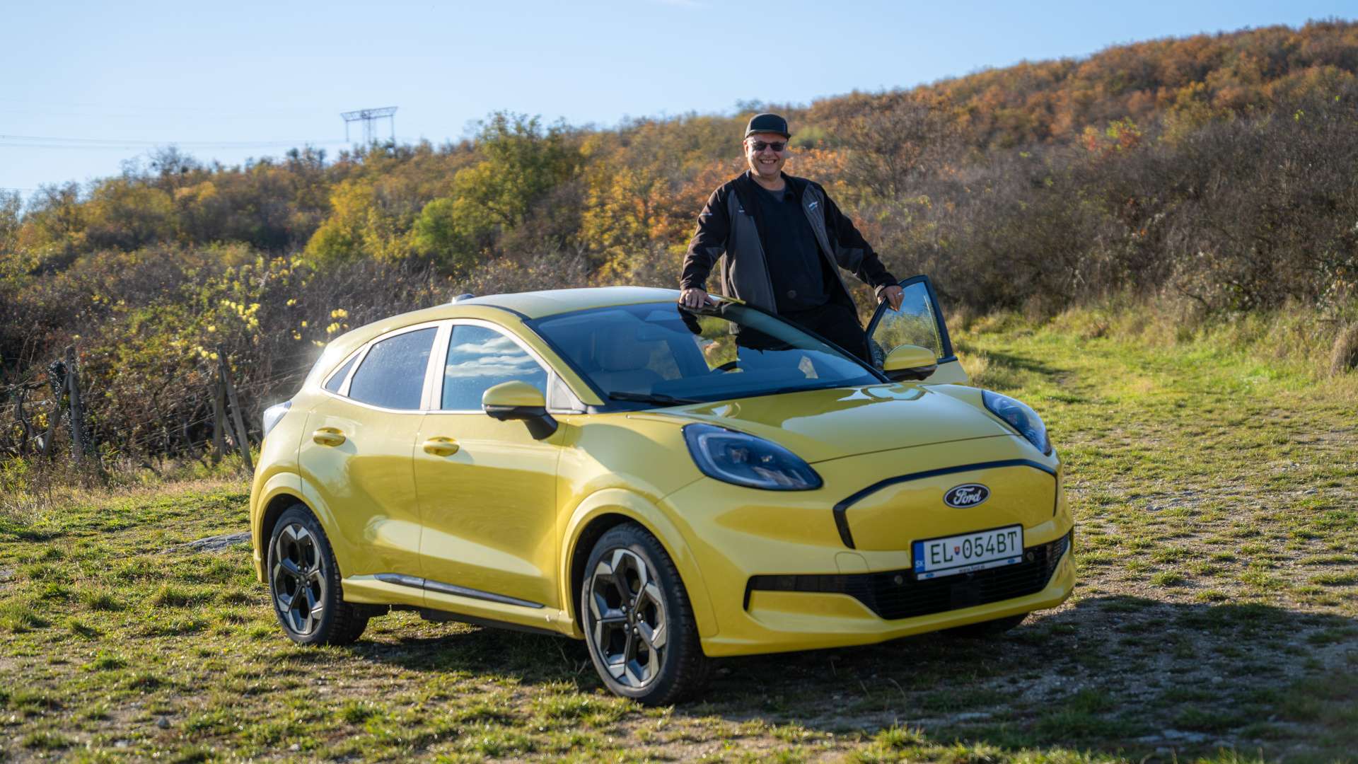 Ford Puma Gen-E Premium: Elektrické mestské auto s veľkým dojazdom a praktickým priestorom