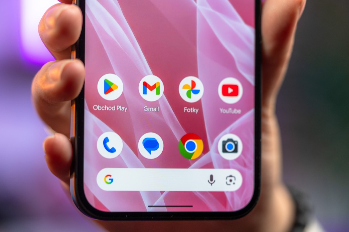 Váš Android telefón vás upozorní na podvodné správy, musíte sa ho ale spýtať