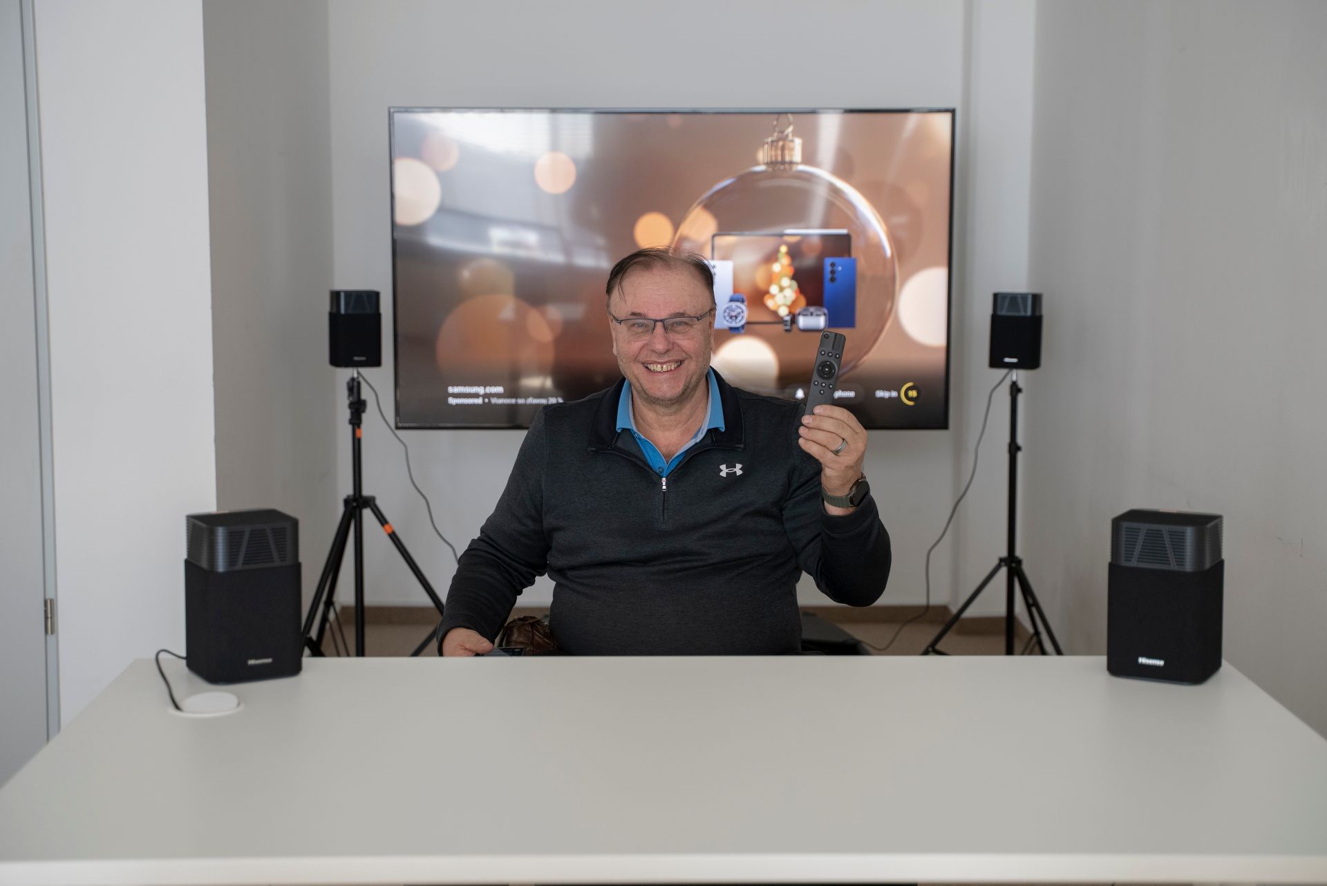 Hisense HT Saturn: domáce kino, ktoré obklopí zvukom celú obývačku