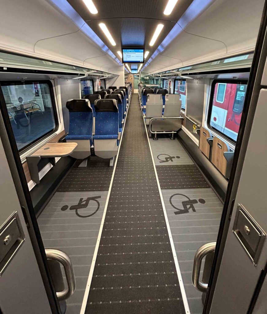 Interiér 2. triedy v súprave ComfortJet