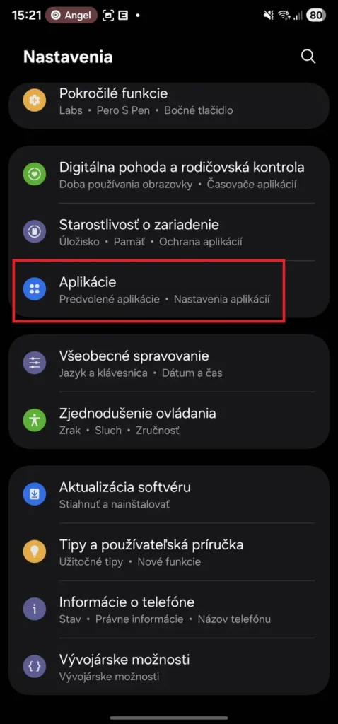 TIP pre Galaxy smartfóny: Ako odstrániť žltý trojuholník z Obchodu Play?