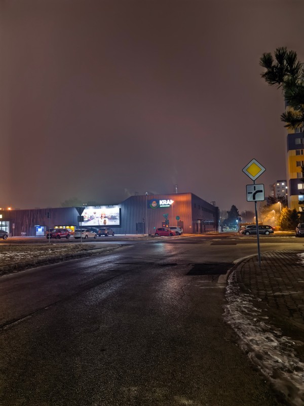 Vyfotené modelom Huawei Mate X7