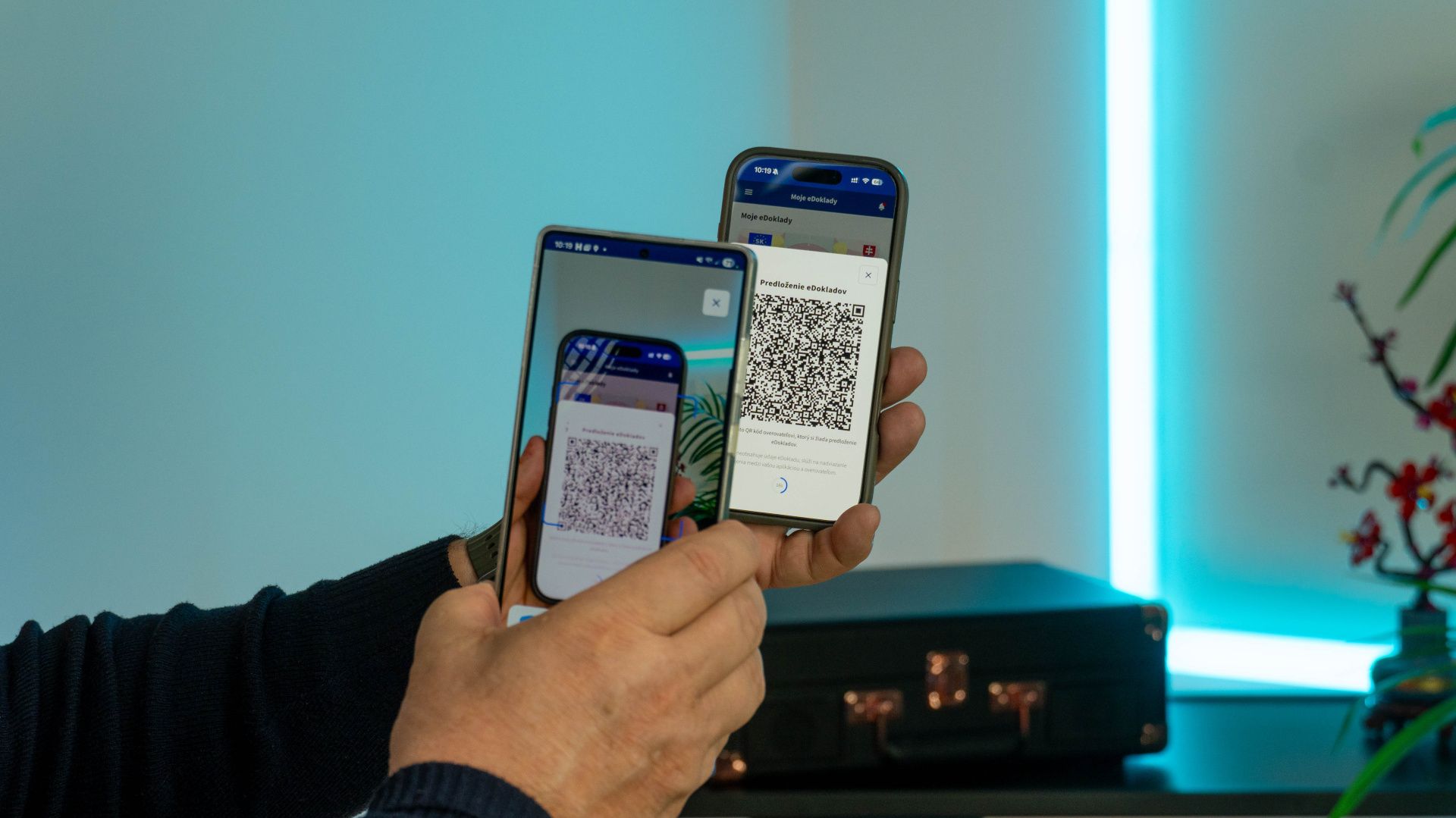 Ministerstvo vnútra modernizuje oddelenia dokladov: SmartHUBy a eDoklady prenikajú do života