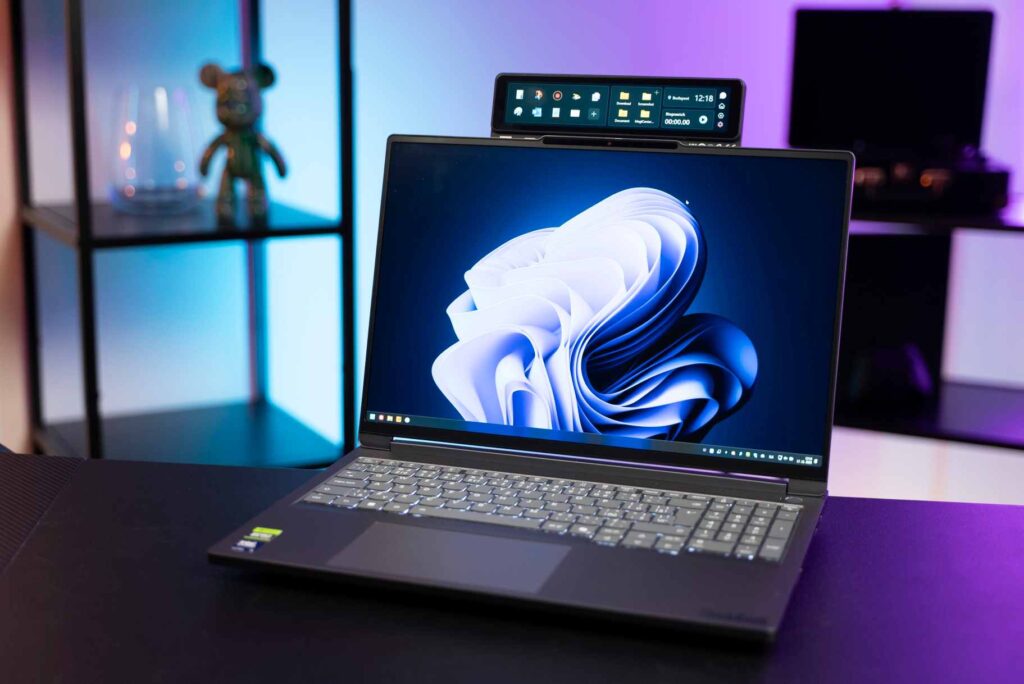 Lenovo ThinkBook 16p G6 IAX