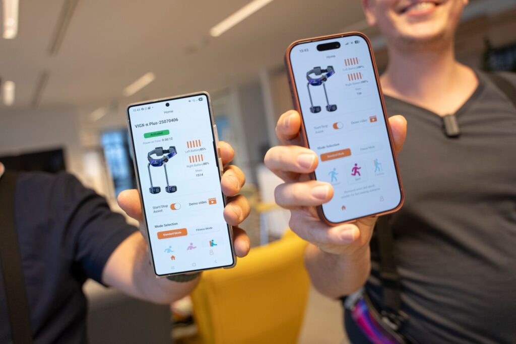 Mobilná aplikácia je k dispozícií pre smartfóny s OS Android aj iOS