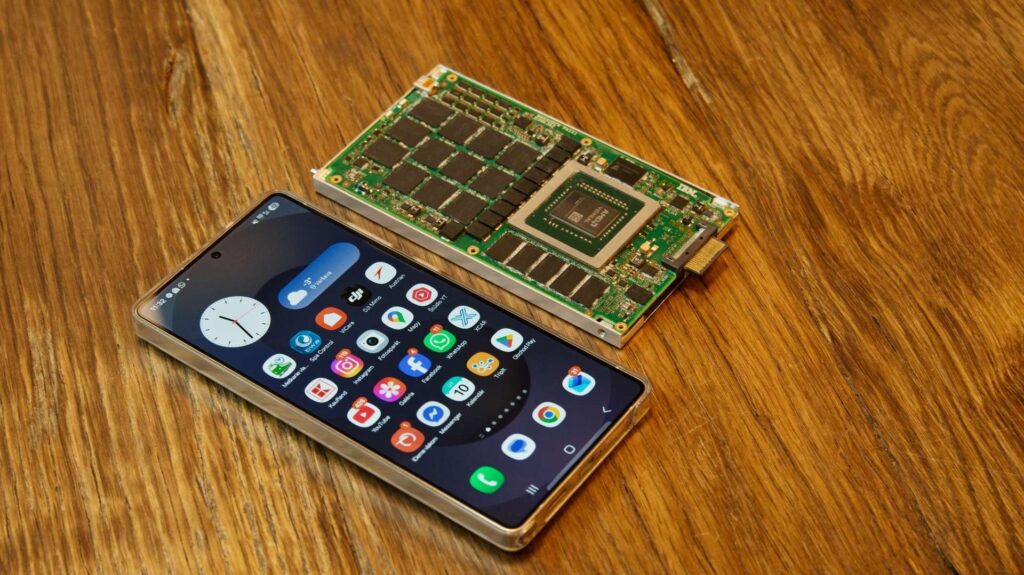 Nový disk FCM má veľkosť zhruba ako mobilný telefón