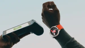 Huawei hodinkami sa bude dať cez Curve Pay platiť aj na Slovensku