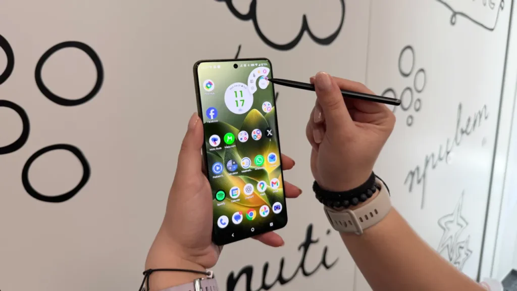 Motorola Signature podporuje voliteľné príslušenstvo, stylus Motorola Pen Ultra