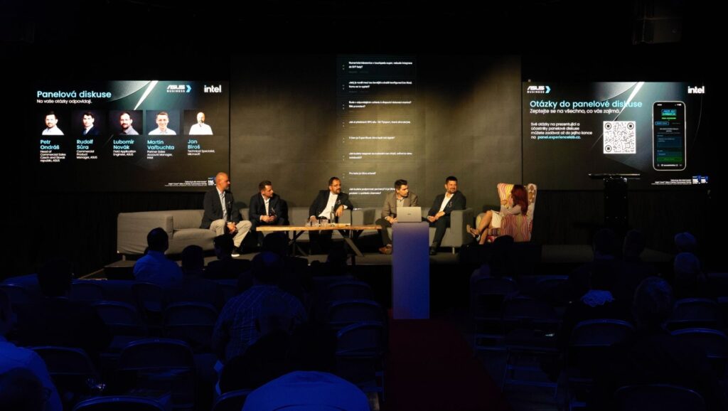 Panelová diskusia o ExpertBooku priniesla množstvo otázok a odpovedí