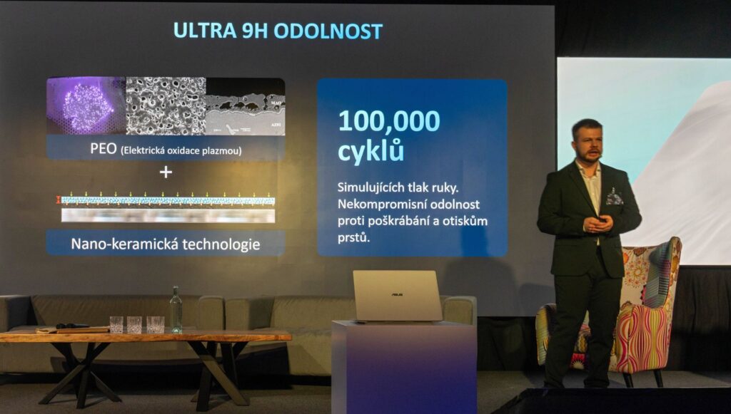 Odolnosť notebooku ExpertBook Ultra