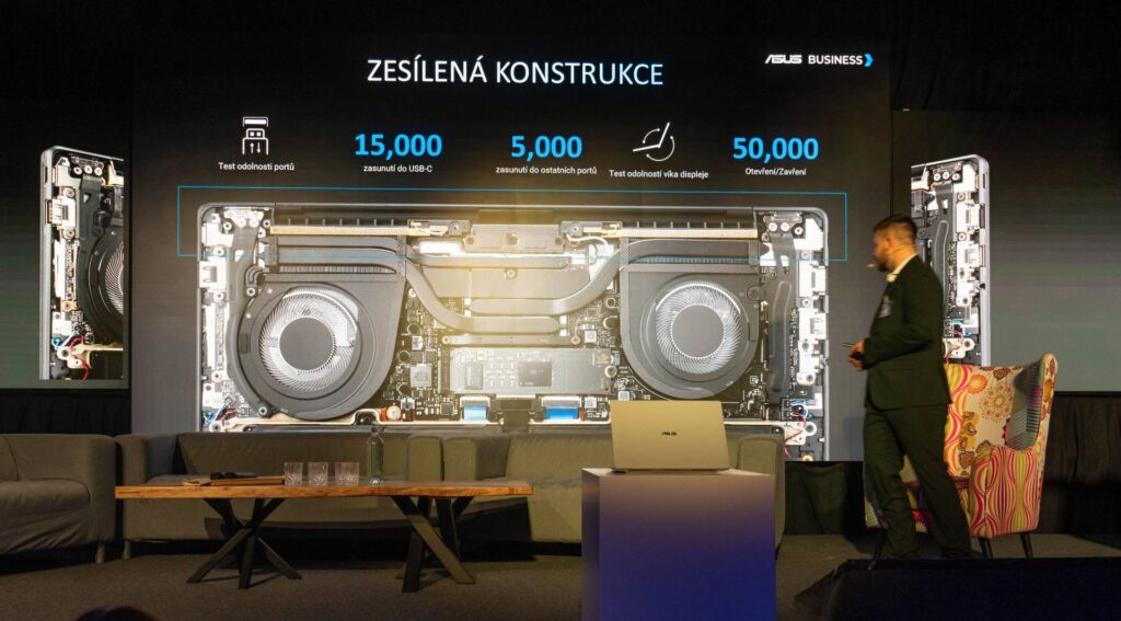 Zosilnená konštrukcia ExpertBook