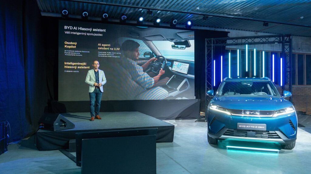 BYD prinesie aj vlastný veľký jazykový modul