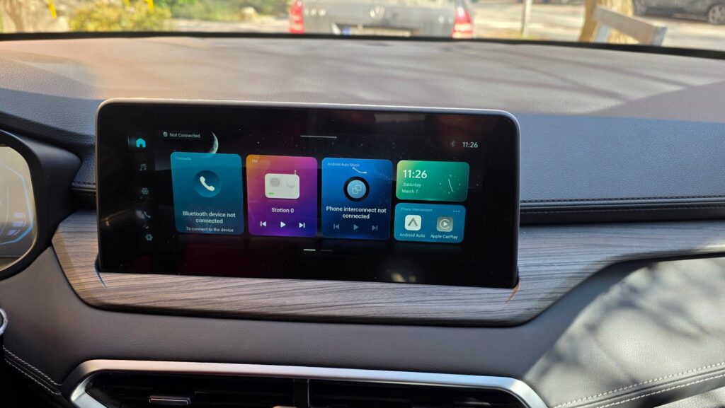 Informačno-zábavný systém na EVO Cuatro