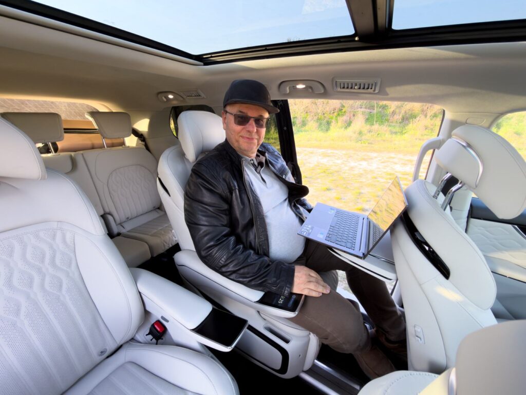 Druhý rad ponúka prezidentské sedenie