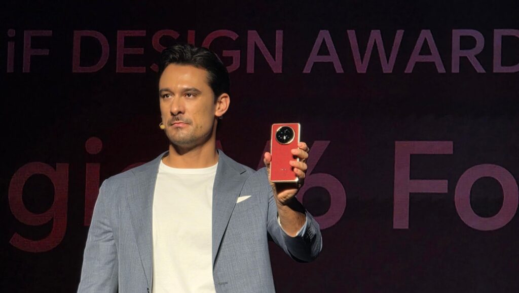 HONOR Magic V6 predstavený počas MWC 2026