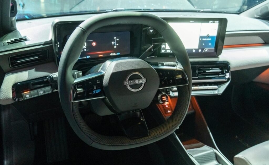 Interiér v Nisan Micra