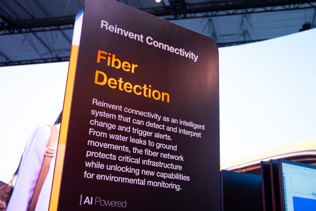 Rozpoznanie nebezpečných situácií pomocou optických vlákien