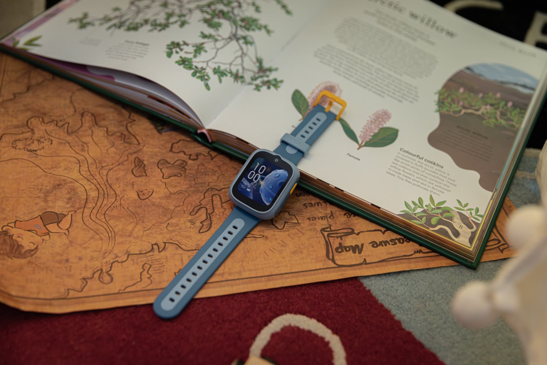 TCL predstavilo na MWC 2026 robota pre deti: dopĺňa funkcie detských hodiniek