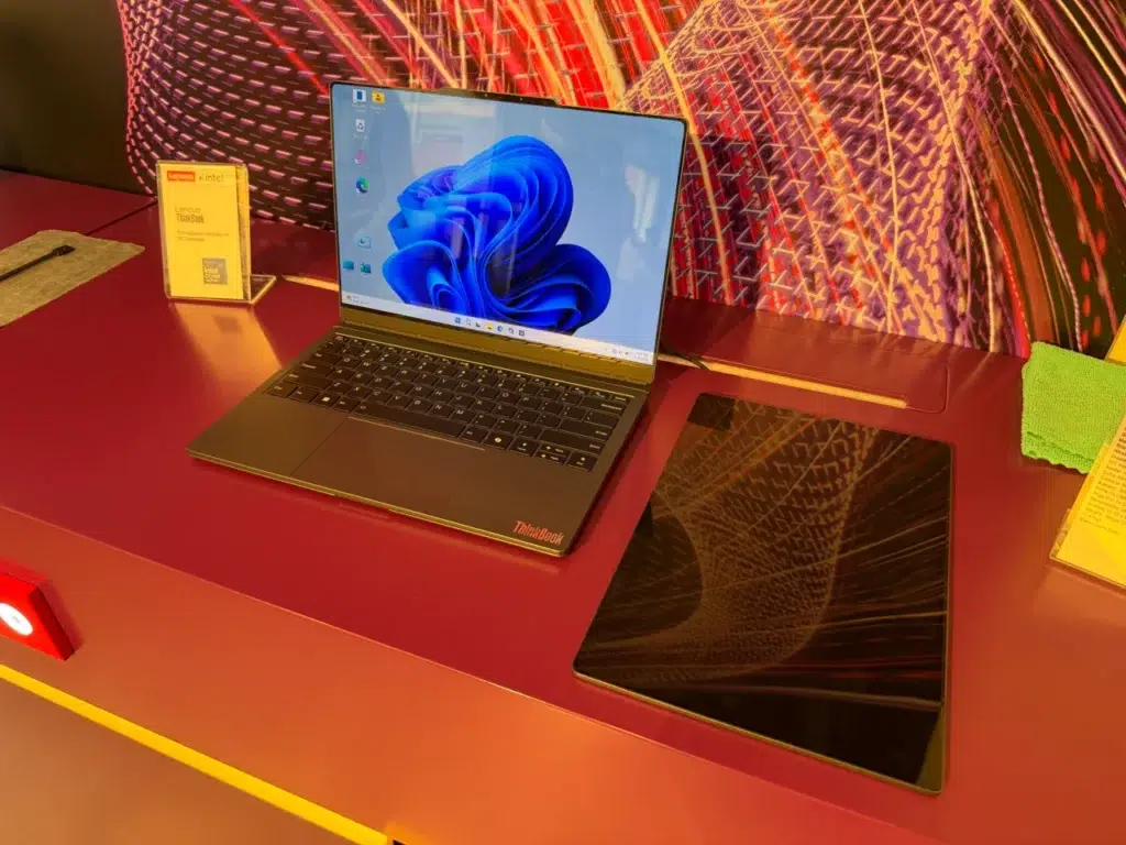 Lenovo ThinkBook Modular AI PC Concept