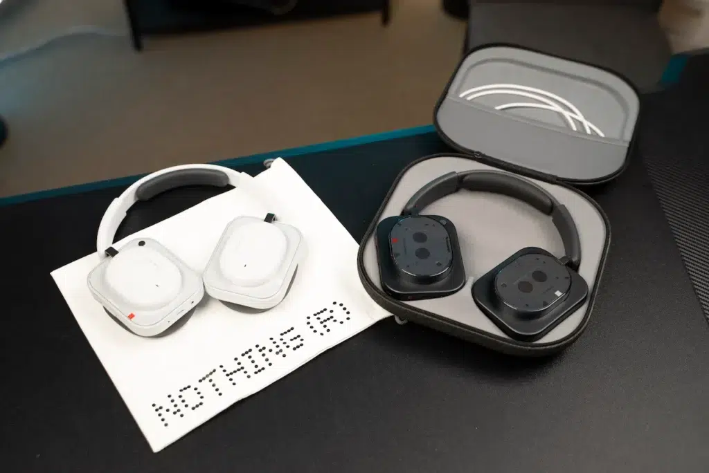 Nothing Headphone (a) a Nothing Headphone (1)