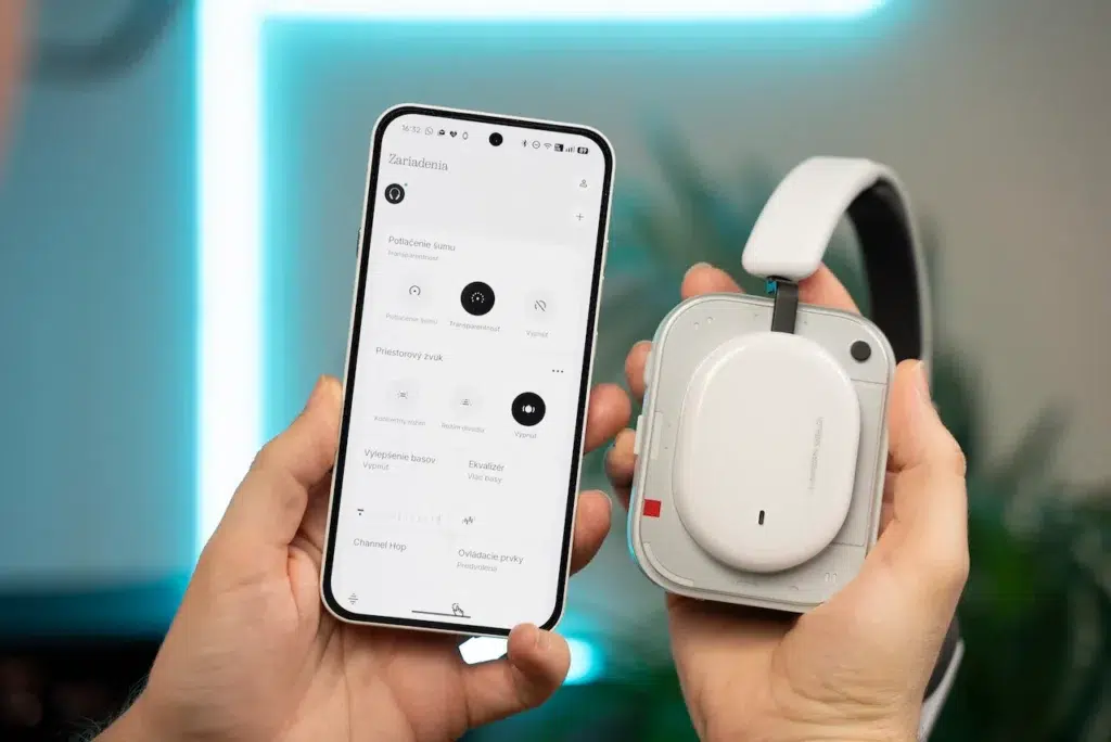 Nothing Headphone (a)