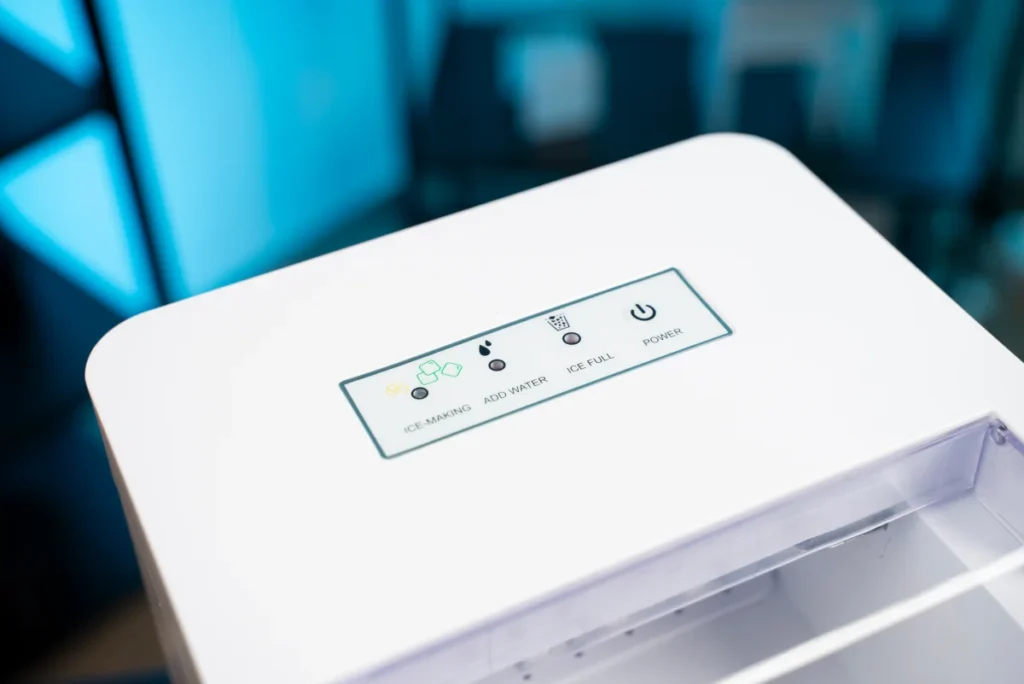 Výrobník ľadu Silvercrest