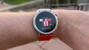 Platenie Huawei hodinkami cez Curve už funguje aj na Slovensku