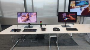 HyperX pod HP: Nové slúchadlá, OLED monitory aj klávesnice ukazujú silný herný ekosystém