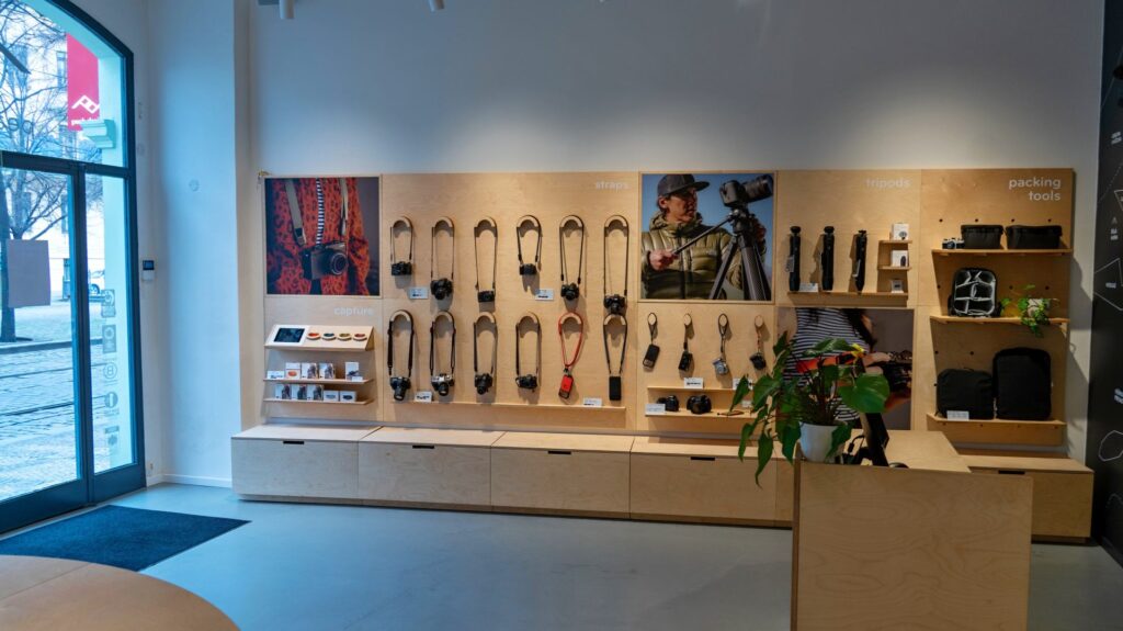 Príklady príslušenstva Peak Design pre fotoaparáty