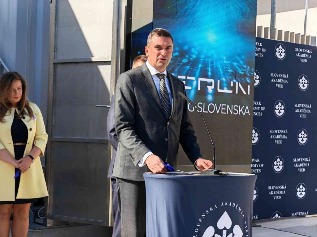 superpocitac perun sav ludia