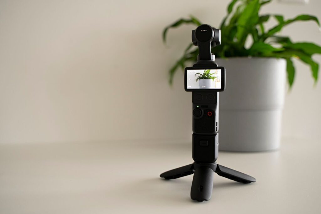 DJI Osmo Pocket 4