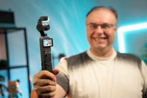 DJI Osmo Pocket 4
