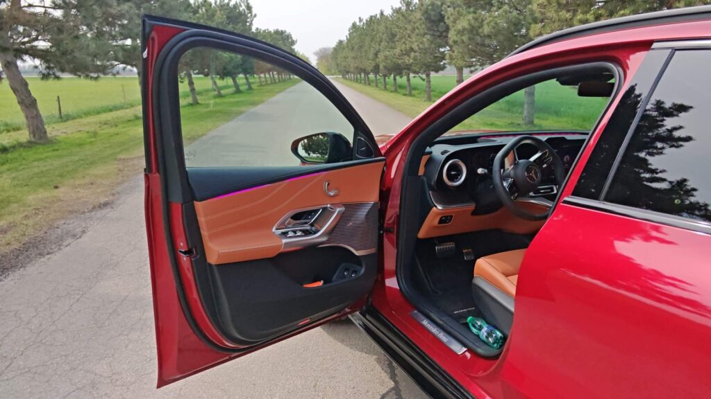 Mercedes GLC 400 4MATIC with EQ Technology