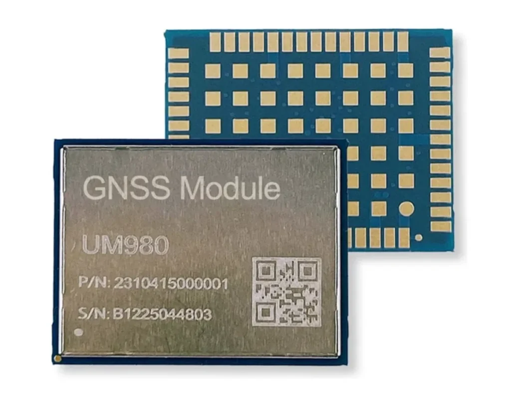 GNSS modul UM980 pre spracovávanie signálov satelitných navigačných systémov GPS, GLONASS, Galileo a BeiDou