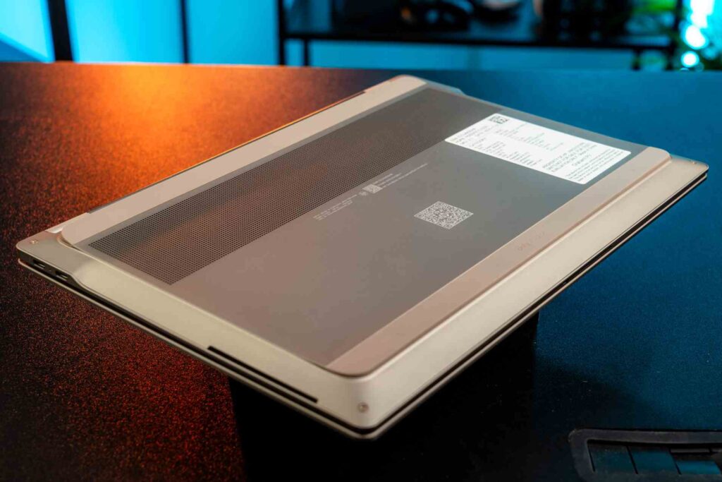 HP OmniBook Ultra 14