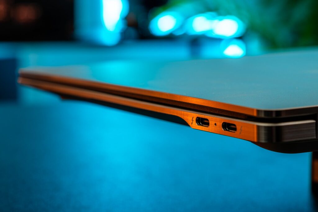 HP OmniBook Ultra 14