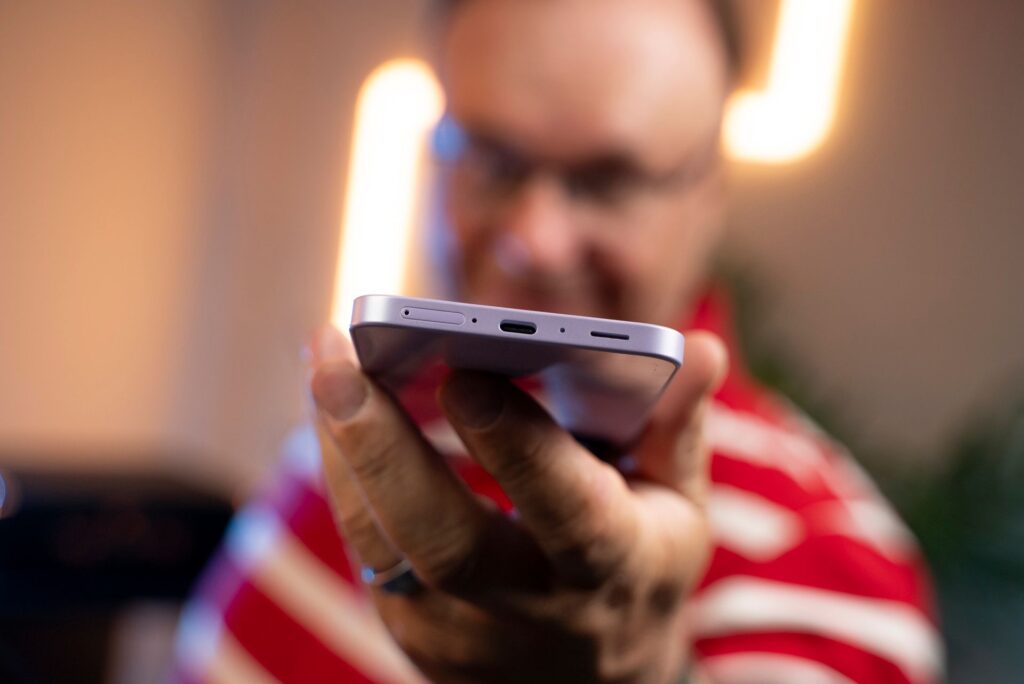 Samsung Galaxy A37