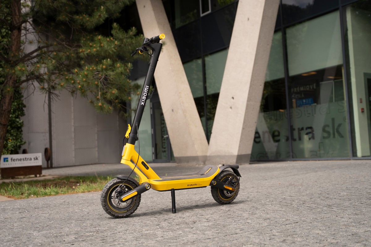 Xiaomi Electric Scooter 6 Ultra: Výkonná kolobežka, ktorá sa nebojí ani terénu (RECENZIA)