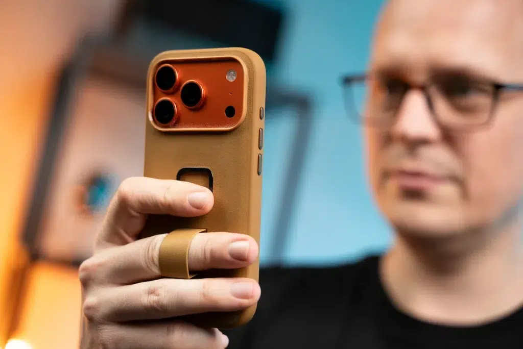 Peak Design Everyday Loop Case pre iPhone 17 Pro